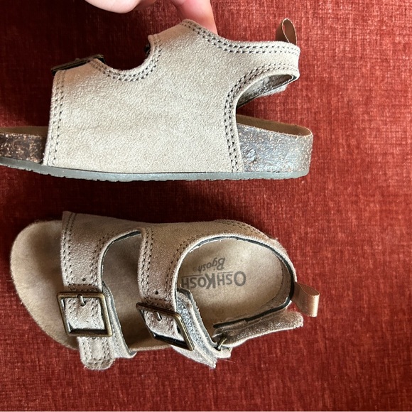 Oshkosh Baby Birkenstock style sandals - Picture 4 of 6